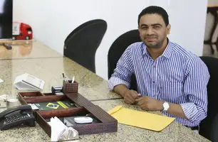 Raislan Farias dos Santos, ex-prefeito de Passagem Franca do Piauí (Foto: Reprodução)