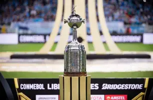 Taça da Conmebol Libertadores (Foto: Reprodução/Jeferson Guareze/AGIF)