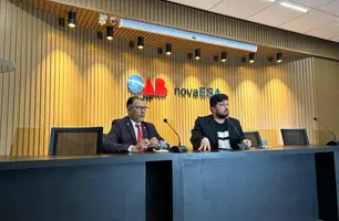 Advogado Jacinto Teles Coutinho e Eric Melo (Foto: Lourrany Meneses/Conecta Piauí)