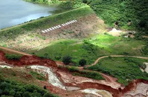Barragem Algodões em Cocal (Foto: Reprodução)
