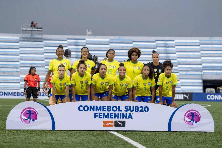 Brasil estreia com vitória no hexagonal final do sul-americano