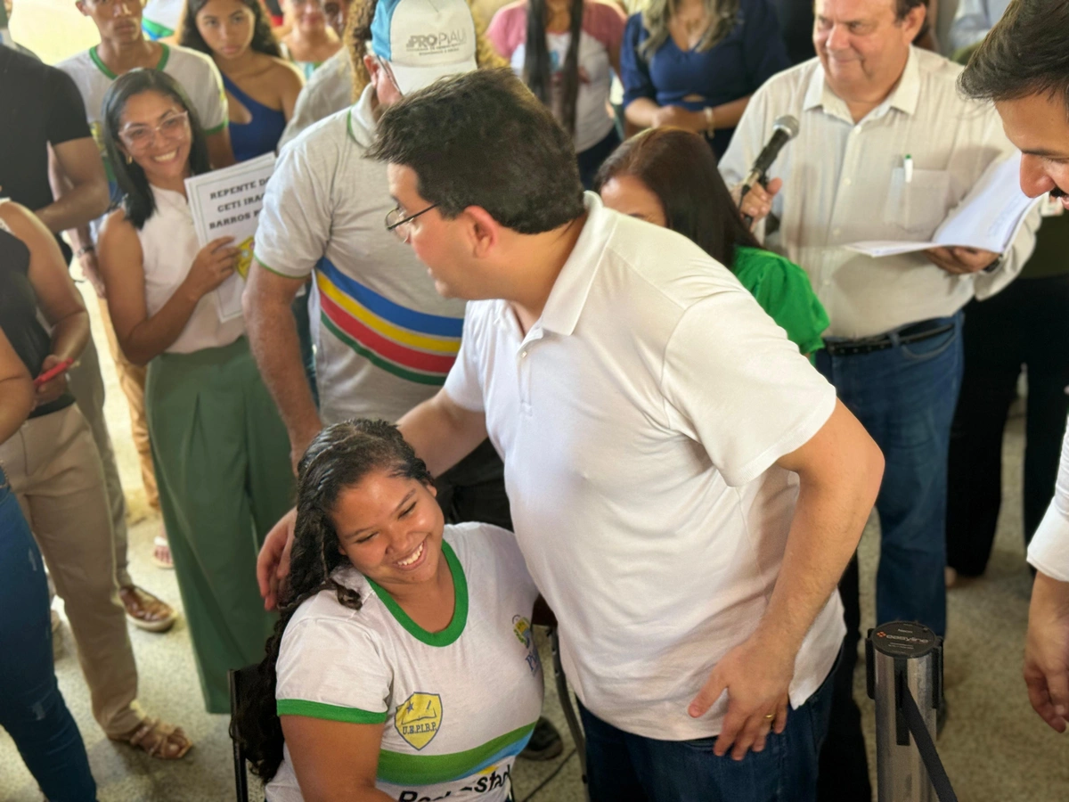 Caravana Acelera Seduc no Centro Estadual de Tempo Integral Prof. Iraci Barros Pintos.