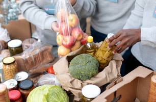 Combate à a pobreza (Foto: Freepik)