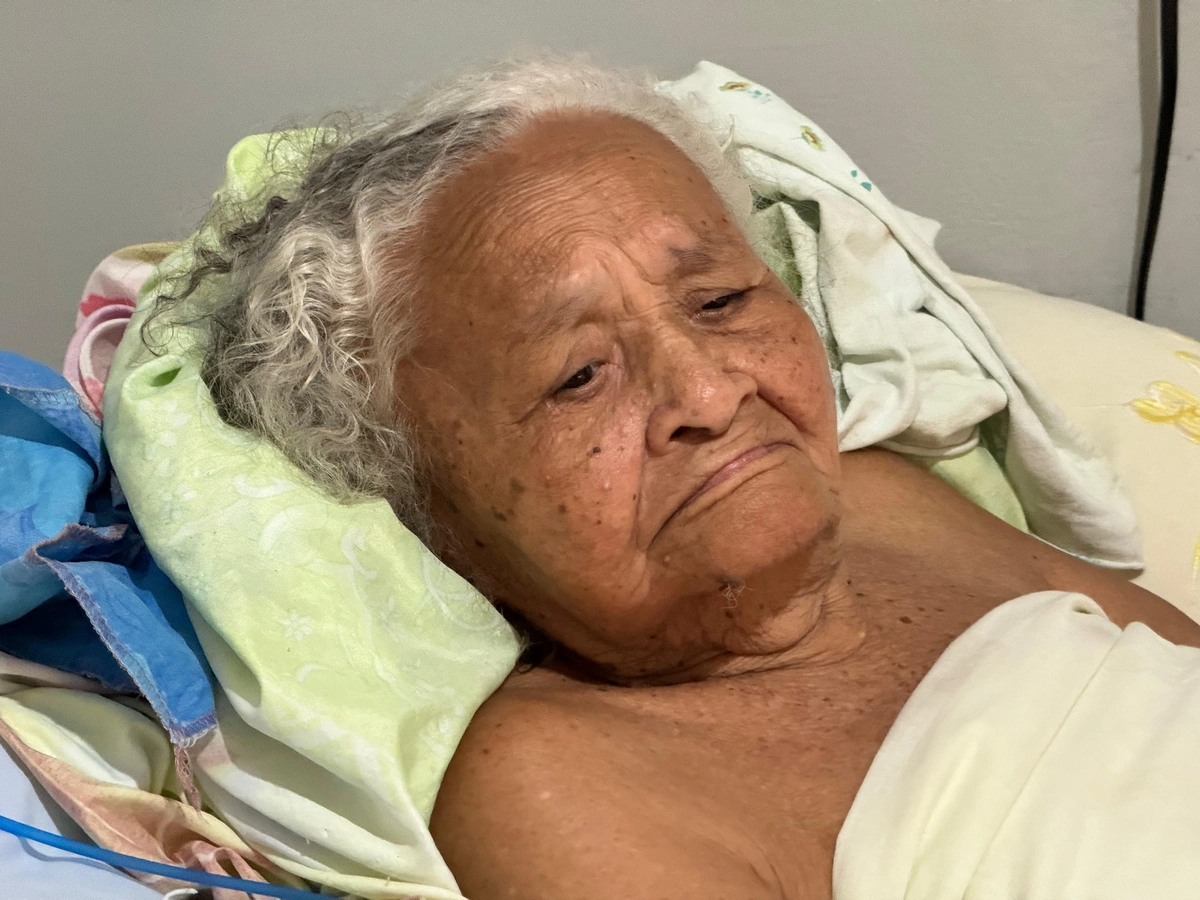 Crise humanitária em Teresina: família denuncia desamparo da FMS com idosa acamada