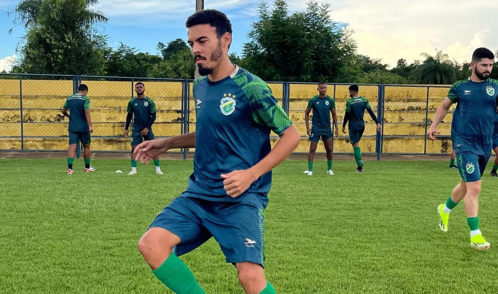 De volta ao Altos, Gean revela desejo de retornar à Série C do brasileiro