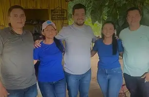 Dogim Félix em visitas às comunidades de Jatobá do Piauí (Foto: Reprodução)