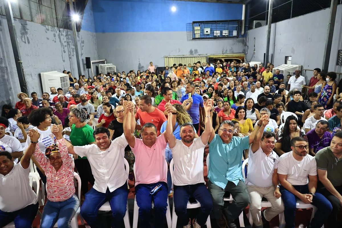 Fábio Novo trata do plano de governo com moradores da zona Sudeste de Teresina