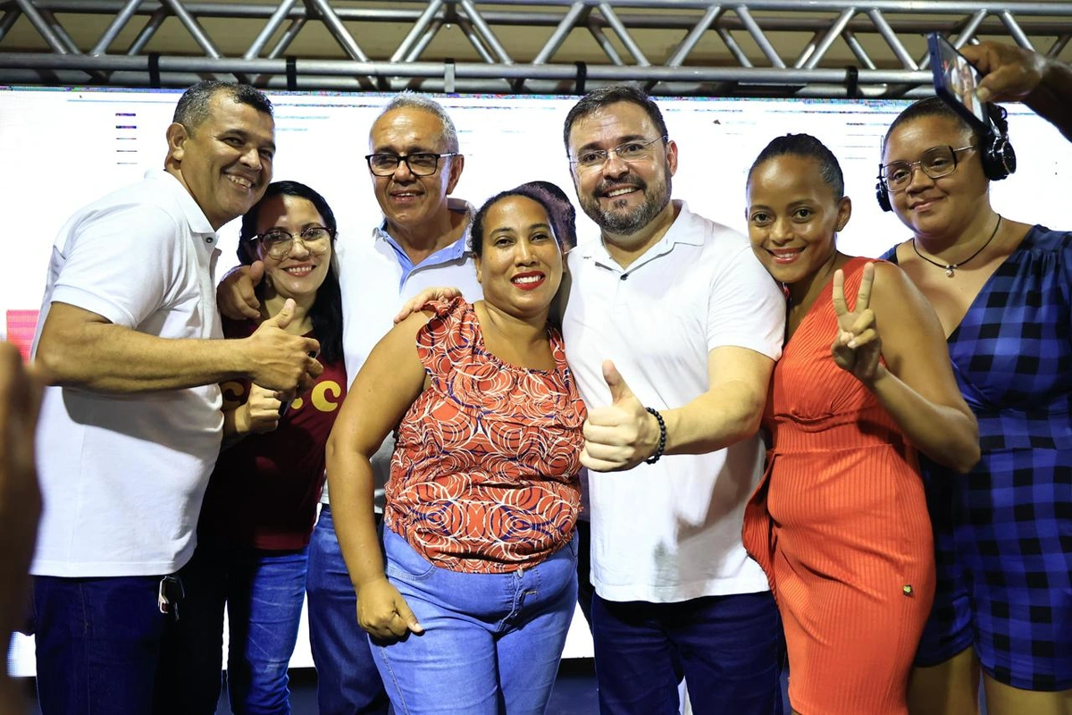 Fábio Novo trata do plano de governo com moradores da zona Sudeste de Teresina