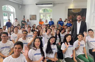 Governo premia estudantes da rede estadual com R$ 1412 por melhores notas no Enem (Foto: Tiago Moura/Conecta Piauí)