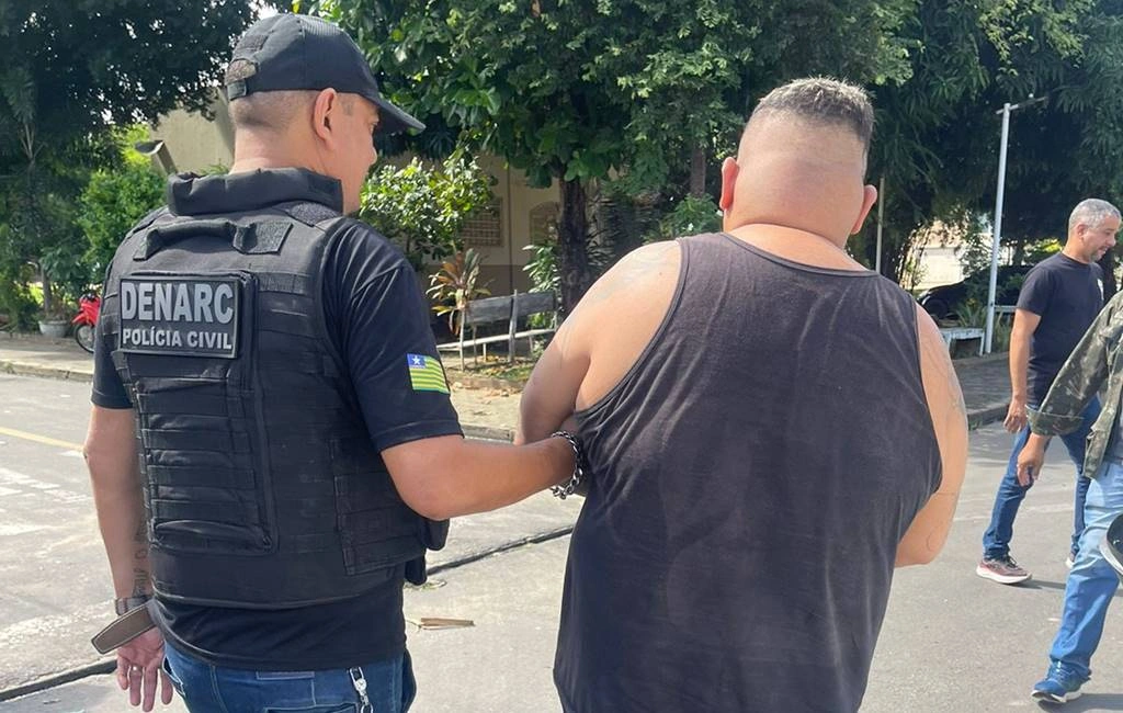 Homem é preso por tráfico de drogas