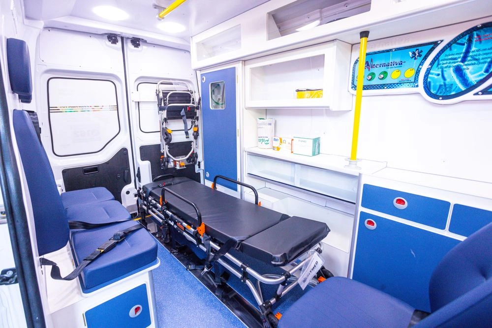 Hospitais recebem dez ambulâncias para pacientes de alto risco no Piauí