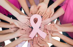 Parentes e amigos ajudam professora com câncer em Timon (Foto: Reprodução)