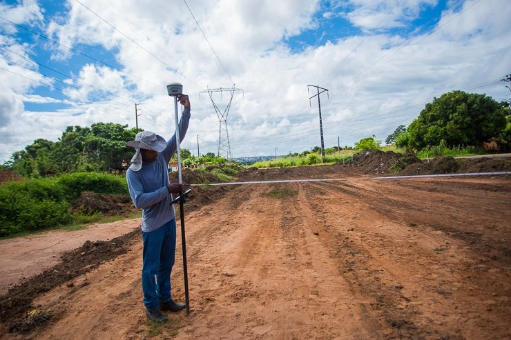 Prefeitura de Timon avança com obras asfálticas na Avenida Coheb