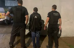 Nove celulares e três motocicletas são recuperados em blitzen em Teresina