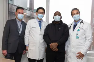 Primeiro paciente com rim transplantado de porco recebe alta; médico é brasileiro (Foto: Reprodução/X)