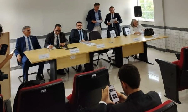 Promotores realizam em Timon debate com candidatos a Procurador Geral de Justiça