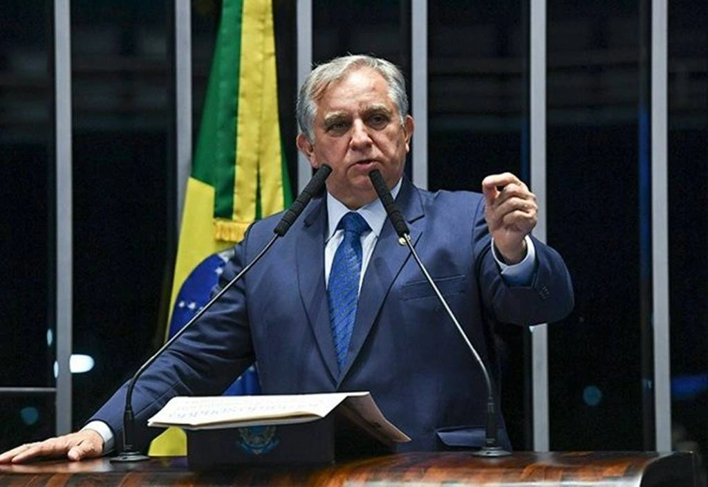 Senador Izalci Lucas