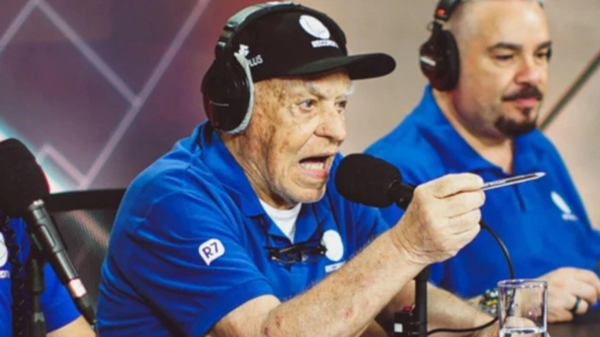 Sílvio Luiz é internado após passar mal durante narração de final do paulistão