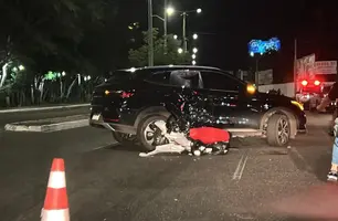 Acidente na avenida Raul Lopes, zona Leste de Teresina (Foto: Kassio Cavalvante)