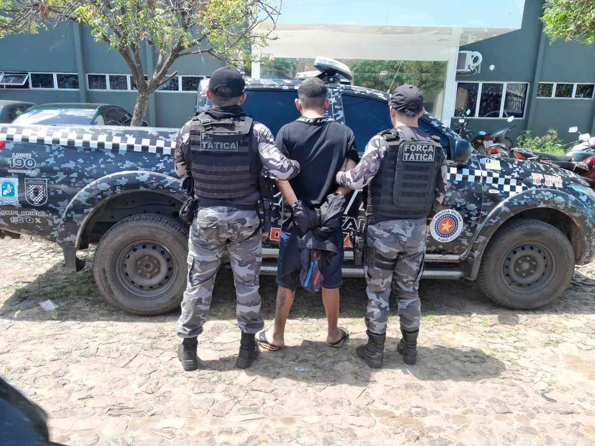 Adolescente suspeito de participação em três homicídios é preso no Piauí