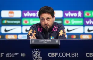 Arthur Elias anunciará 26 jogadoras que representarão o Brasil em amistosos contra a Jamaica (Foto: Leandro Lopes/CBF)