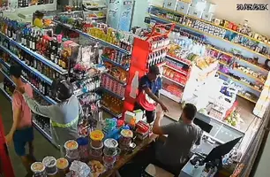 Assista: Bandidos assaltam mercadinho no povoado Gameleira, em Timon (Foto: Reprodução)