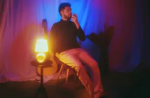 Capa do disco "Esse é o Primeiro Álbum do Cantor e Compositor Juscelino!" (Foto: Reprodução)