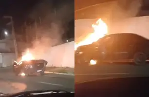 Carro pegou fogo na avenida Marechal Castelo Branco (Foto: Reprodução)
