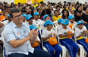 Chico Lucas debate sobre abuso e exploração sexual de crianças e adolescentes (Foto: Tiago Moura/ Conecta Piauí)