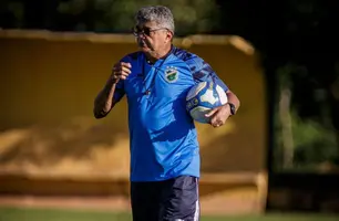Com trocas de treinadores, Flávio Araújo revela motivos que o fez permanecer no Altos-PI (Foto: Divulgação/Altos AC)