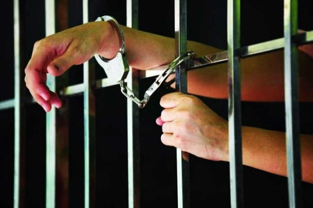 Condenado a 56 anos de prisão