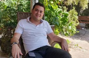 Deputado Leandro Bello mostra insatisfação na relação política com deputado Rafael (Foto: Reprodução)