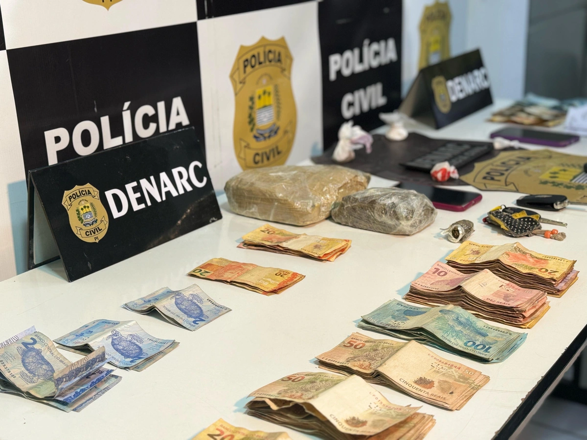 Dinheiro e droga apreendida