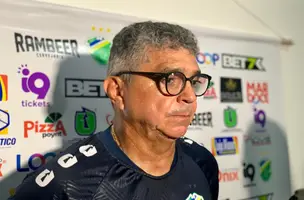 Flávio Araújo comenta a atuação do árbitro Fábio Santos: ‘sem nenhuma condição física’ (Foto: Pedro Melo/Conecta Piauí)