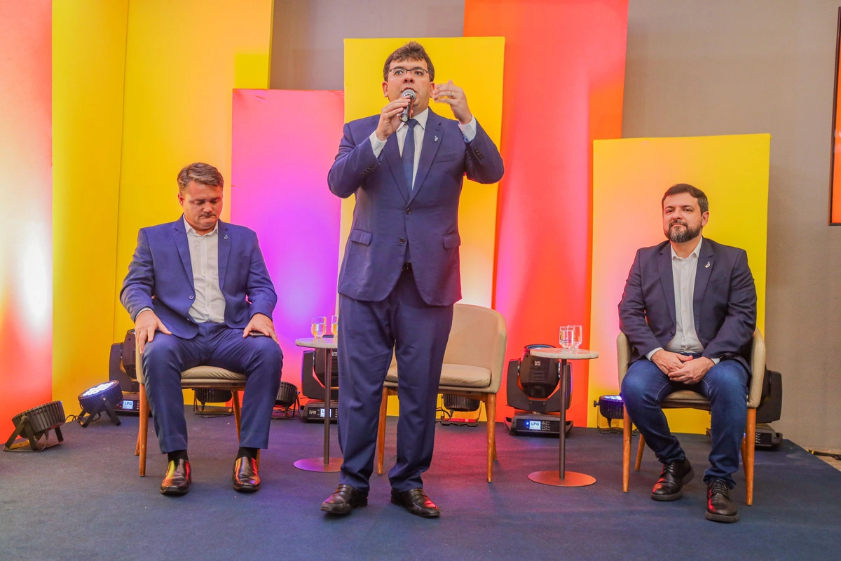 Governador Rafael Fonteles inaugura Hub da Investe Piauí em Teresina
