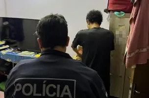 Jovem é preso por armazenar e divulgar pornografia de namorada adolescente (Foto: Reprodução/Polícia Civil)