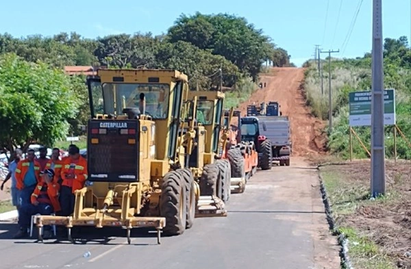 Matões em festa recebe ministro Juscelino Filho para asfaltamento da estrada da Santa Luzia