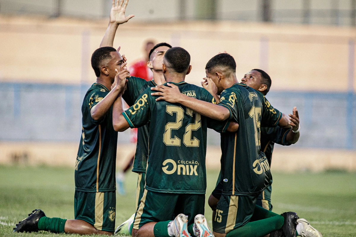 Mesmo com desfalques, Altos vence o Fluminense-PI com boa atuação de Rogério