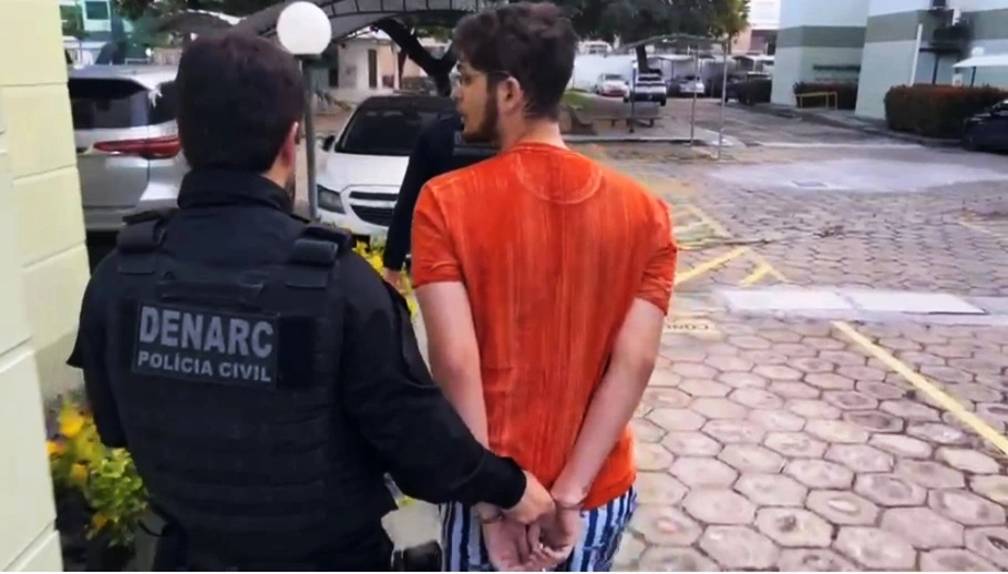 Momento da prisão de Fernando Monteiro Filho