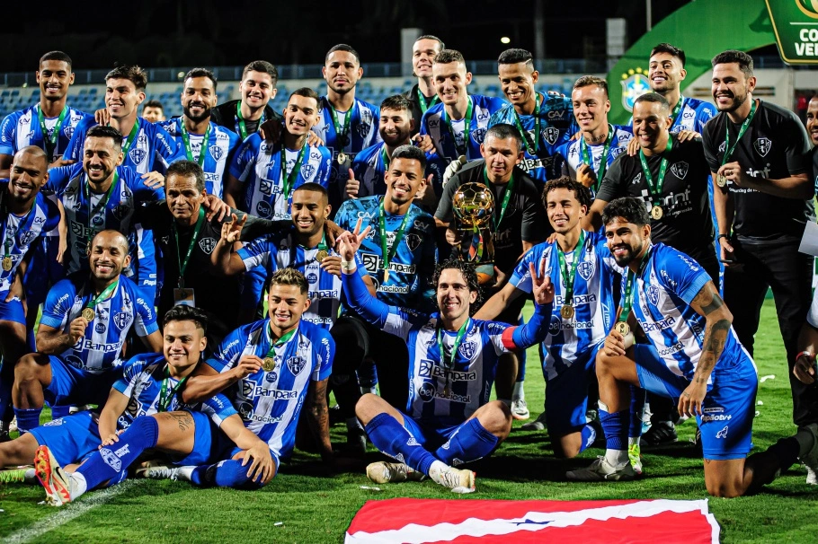 Paysandu goleia e é campeão da Copa Verde