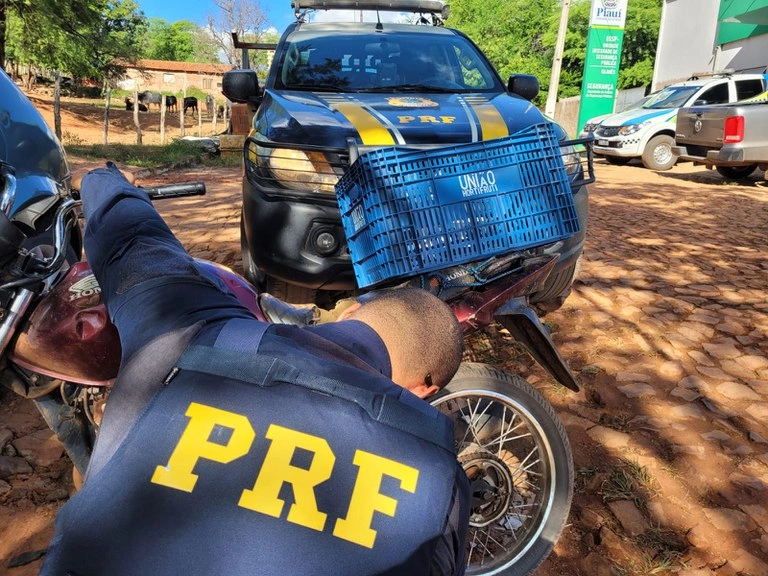 PRF em Gilbués recupera motocicleta que havia sido furtada na Bahia