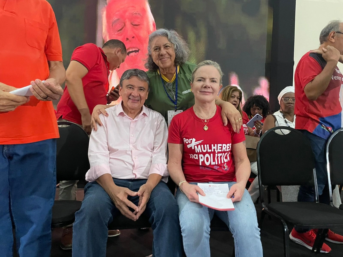 PT realiza conferência eleitoral com a presidente nacional da sigla, Gleisi Hoffmann