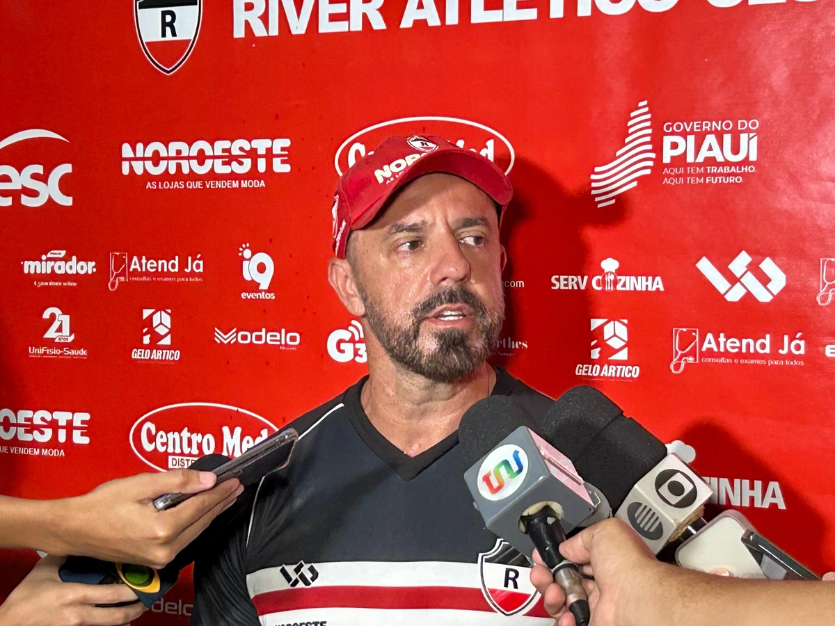Técnico do River-PI, André Gaspar