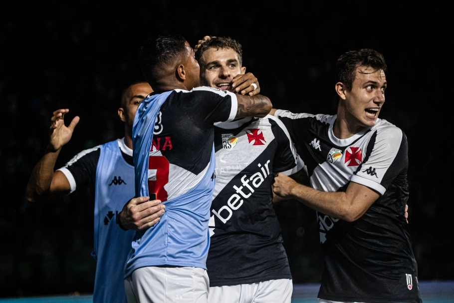 Vasco enfrenta o Fortaleza pela terceira fase da Copa Betano do Brasil