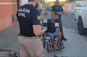Cadeirante é preso por tráfico de drogas durante blitzen na zona norte de Teresina (Foto: Divulgação/Polícia Civil)