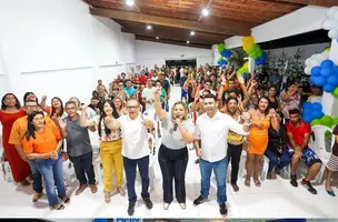 Dr. Hélio reúne centenas de amigos em busca de uma Parnaíba melhor (Foto: Ascom)