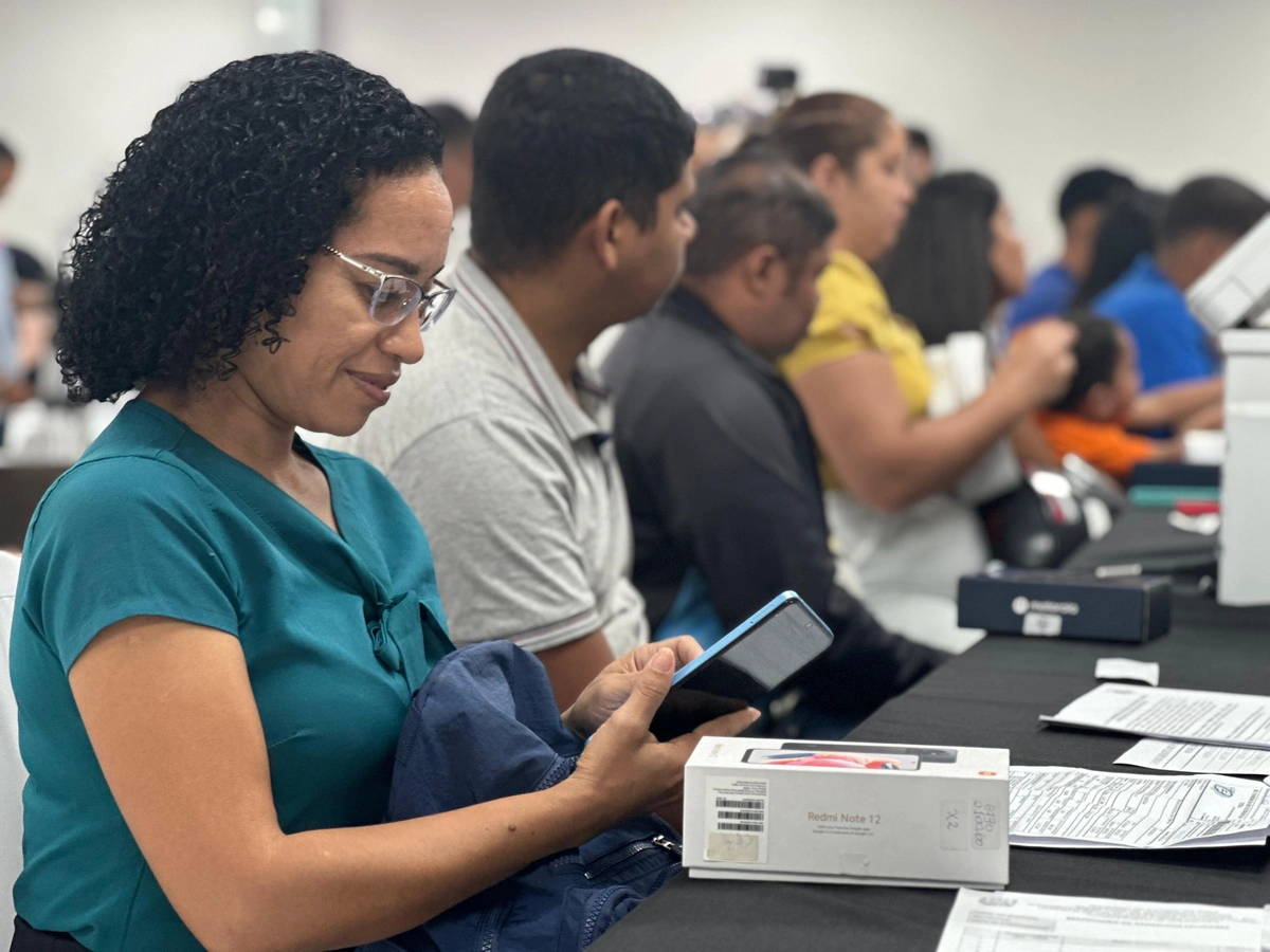 Entrega de celulares na SSP nesta quinta-feira (13)