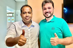 Enzo Samuel se reúne com Floro Mauel para alinhar diretrizes no PDT (Foto: Alessandra Fonseca/Conecta Piauí)