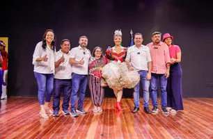Fábio Novo participa da inauguração de teatro na zona Norte de Teresina (Foto: Ascom)