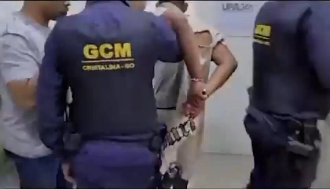 Homem é preso em flagrante após estuprar um menina com deficiência, em GO